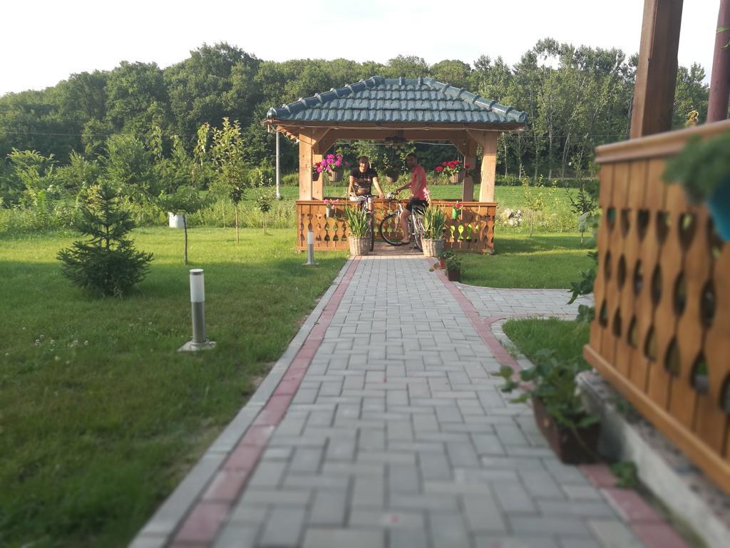 Agropensiunea Valea Fagilor Luncavita Dış mekan fotoğraf