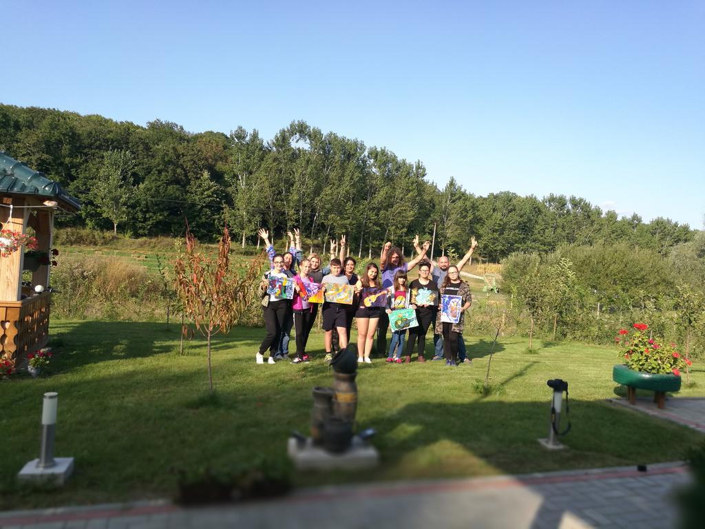 Agropensiunea Valea Fagilor Luncavita Dış mekan fotoğraf